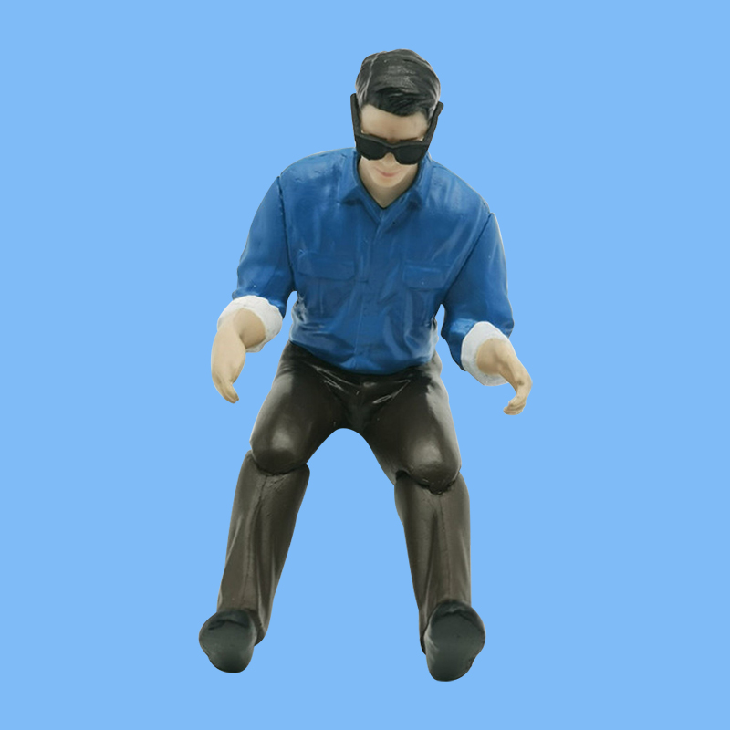 Scale RC Pilot Figure M/F Rand - Rc Plane Hobby Zone 评论和价格